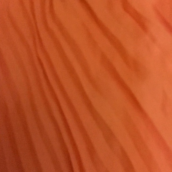 Oversized dresses with plies high-low - Picture 11 of 11